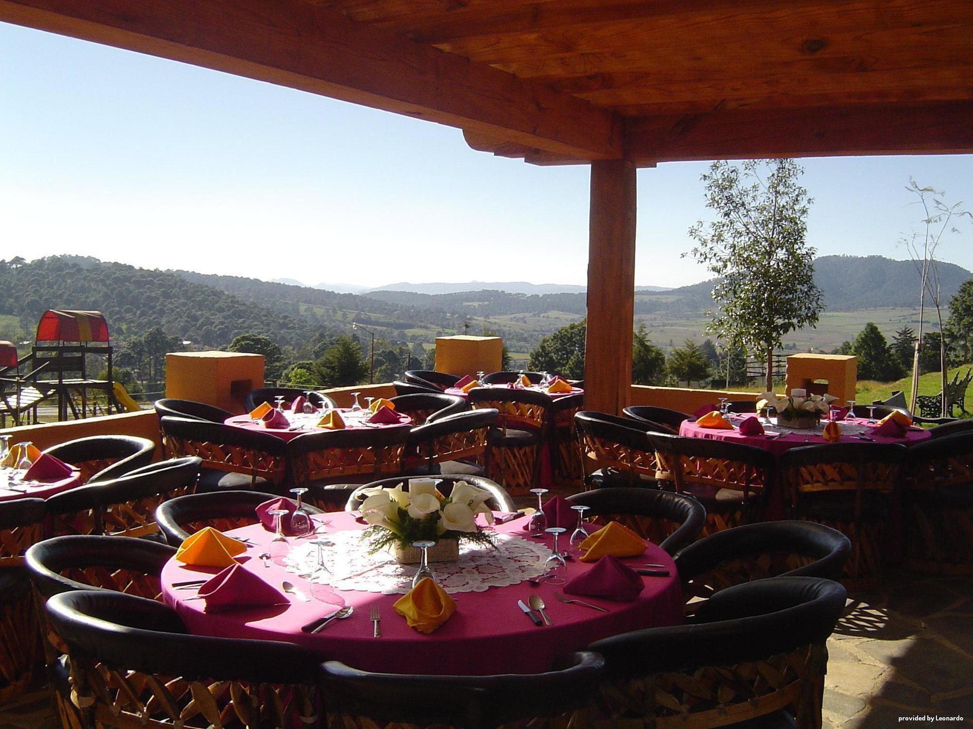 Cabanas Sierra مازاميتلا المطعم الصورة